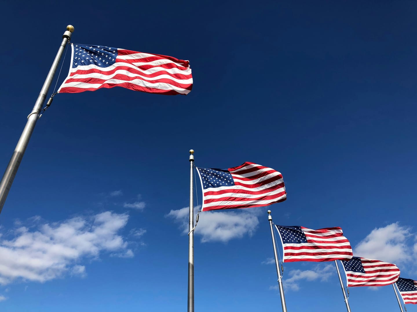 US Copyright Office Issues Report On AI Systems Training