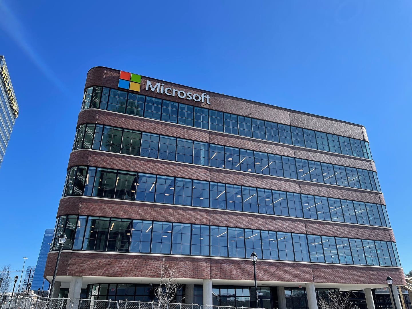 Microsoft Develops AI Systems With 10 Billion Hungarian Words and Freely Shares Data Following Competition Authority Case