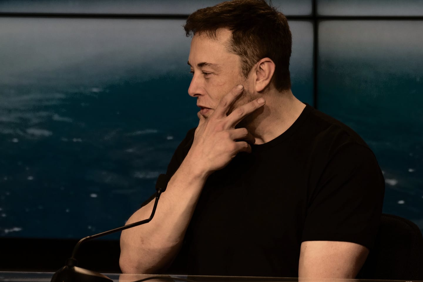 Elon Musk's xAI Sues Apple and OpenAI for Market Manipulation