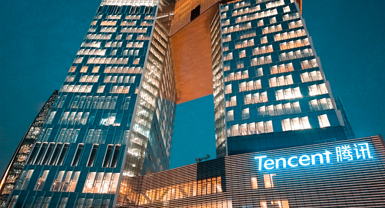 Tencent Has Unveiled a New Model: 44% Faster Response Time and Double the Word Generation Speed