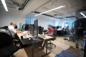 Stanford’s Study Finds AI Cut Employment of 22–25-Year-Olds by 13%
