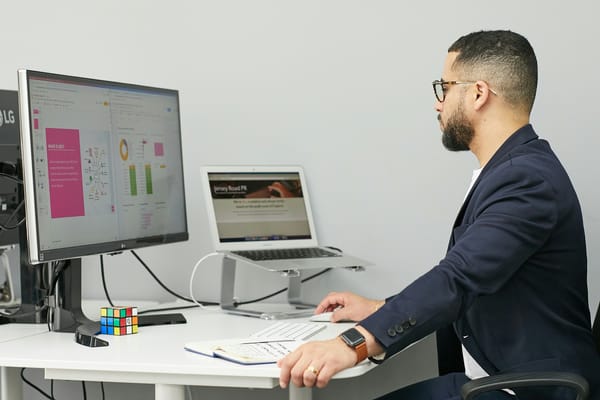 Deloitte to Refund 290,000 Dollars to the Australian Government Over AI-Generated Errors