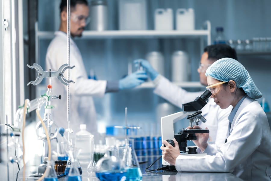 Generative AI Identifies Porous Oxide Materials for Next-Generation Energy Storage